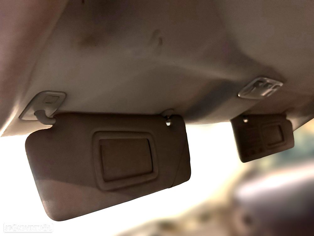 RENAULT Megane III Grandtour (KZ) 1.5 dCi Diesel 90 cv  66 kW 2009 - 2015 K9K 834 para peças - 3