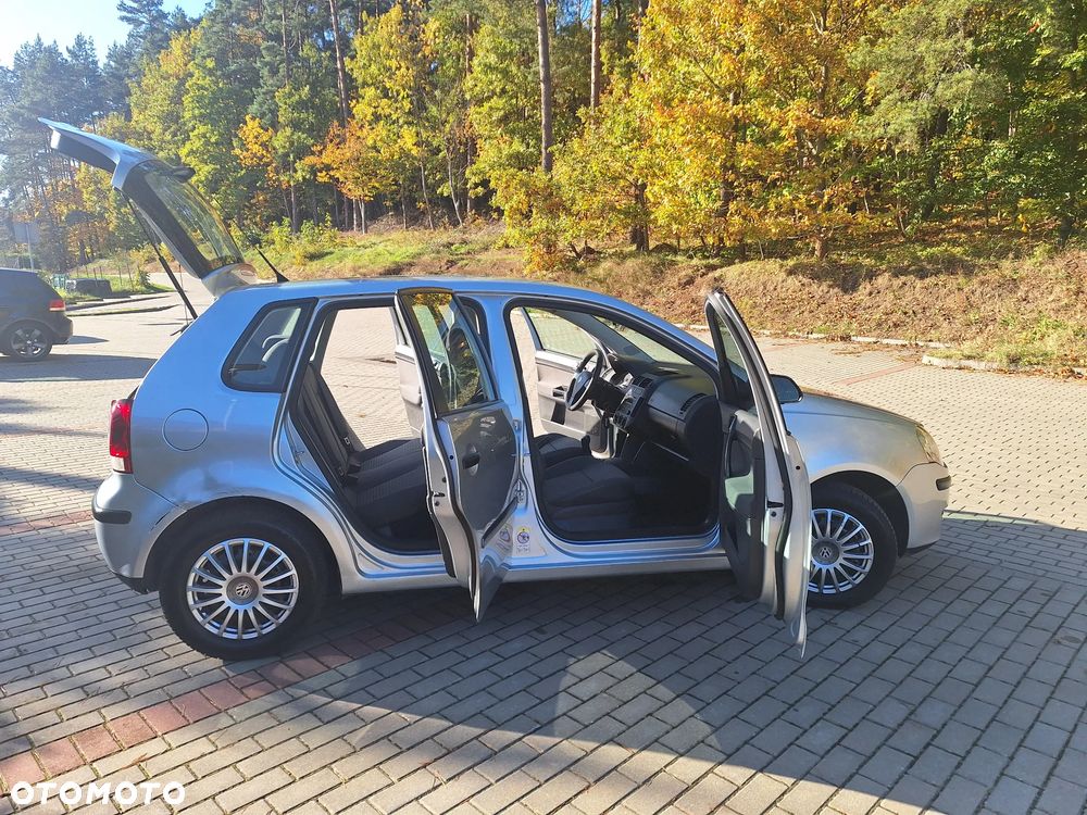 Volkswagen Polo 1.2 Tour Edition - 17