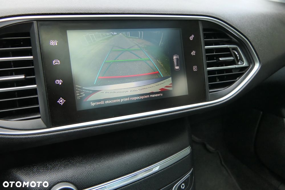 Peugeot 308 1.6 BlueHDi Business Line S&S - 9