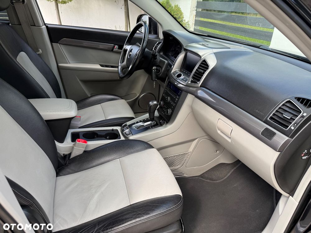 Chevrolet Captiva 2.2 TD AWD Automatik LTZ - 17