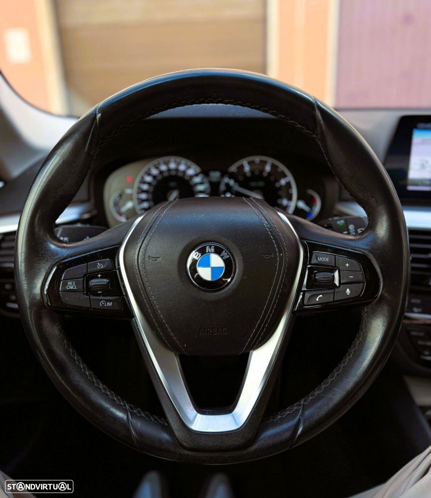 BMW 520 d Line Luxury Auto - 12