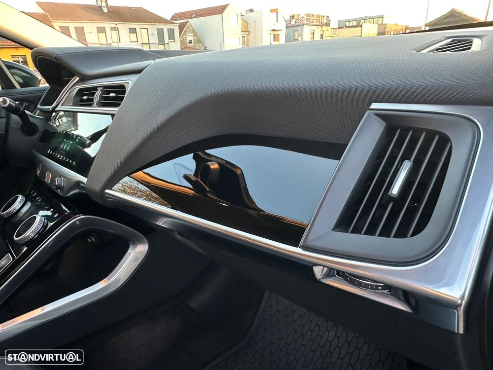 Jaguar I-Pace EV400 AWD SE - 32