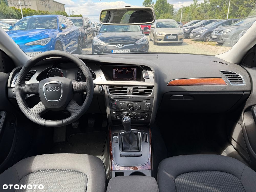 Audi A4 Limousine 1.8 TFSI Attraction - 27