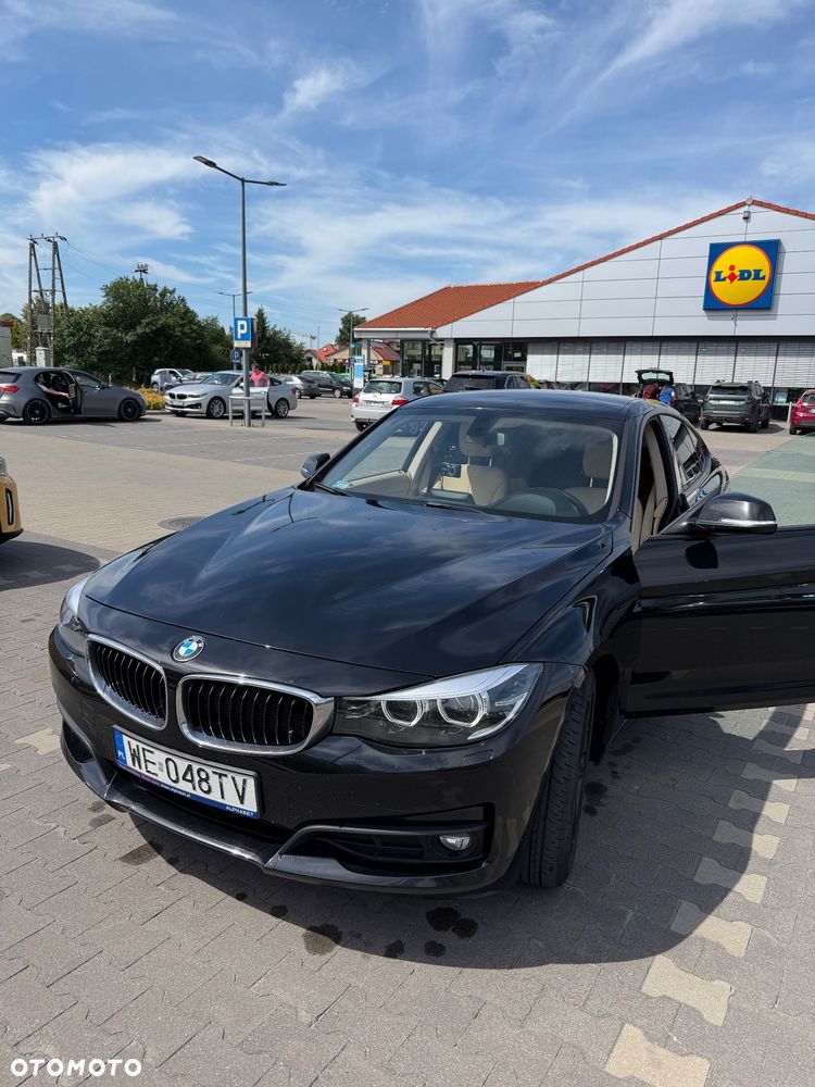BMW Seria 3 318d Sport Line - 1