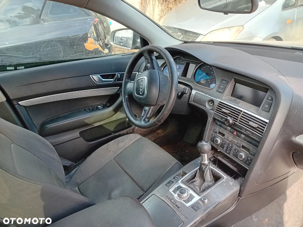 *AUDI A6 C6* Samochód na części - 4