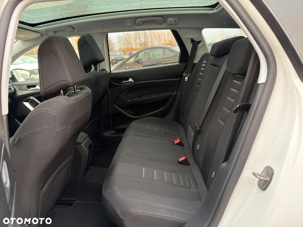 Peugeot 308 1.6 e-HDi Active S&S - 29