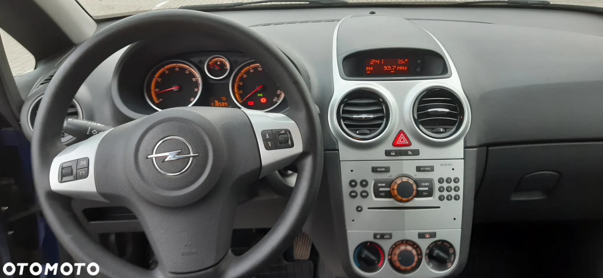 Opel Corsa 1.2 16V Color Edition - 25