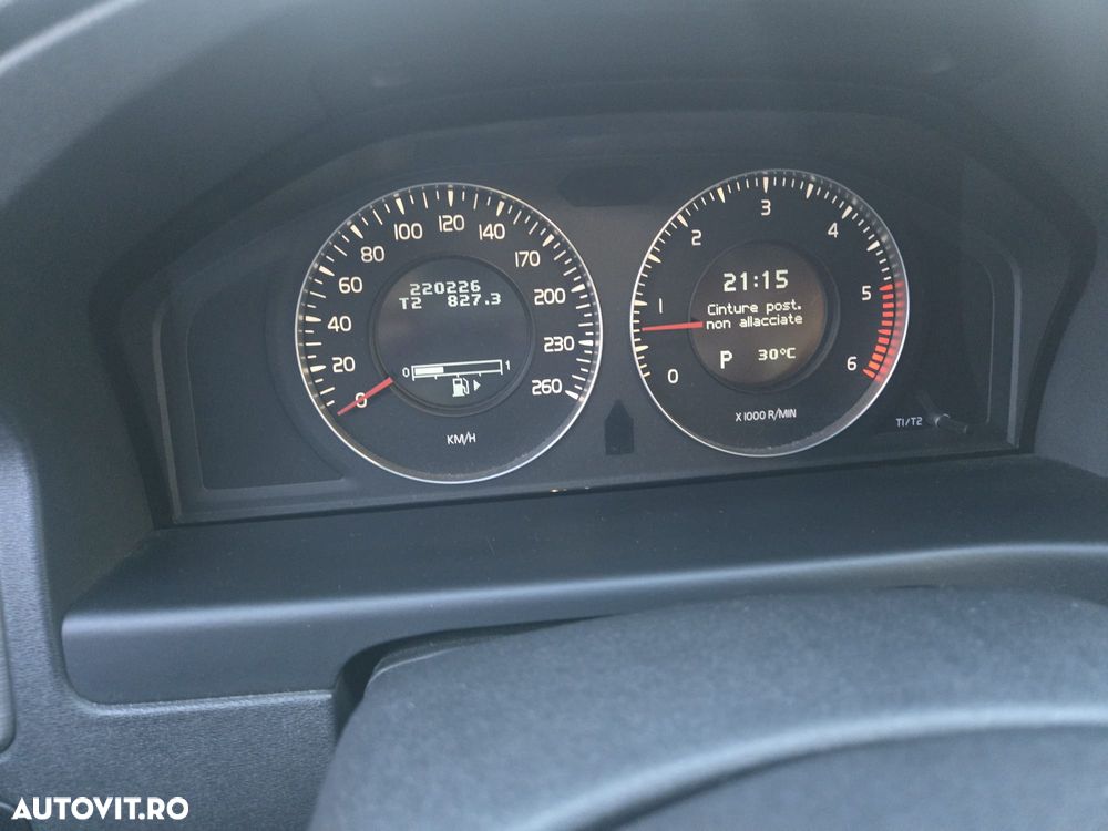 Volvo V70 2.4 D AWD Aut - 5