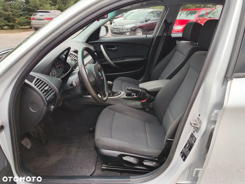 BMW Seria 1 118d Urban Line - 10