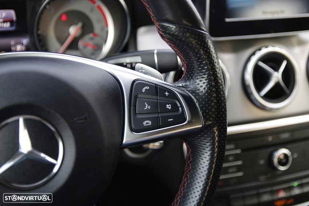 Mercedes-Benz GLA 180 d AMG Line Aut. - 21