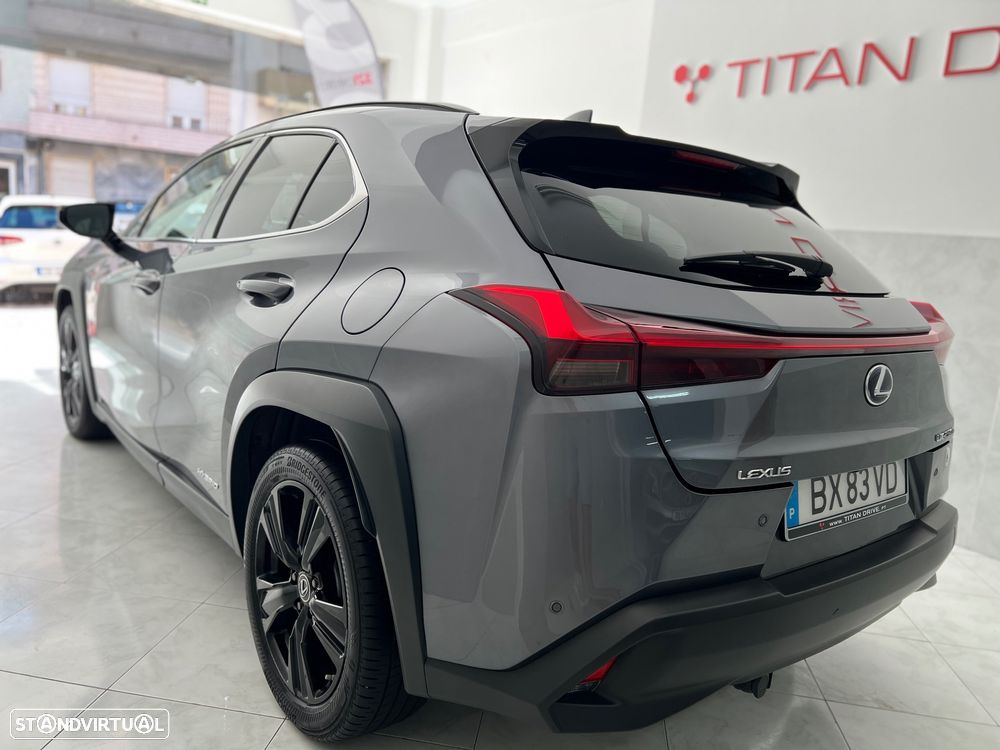 Lexus UX 250h Business - 5