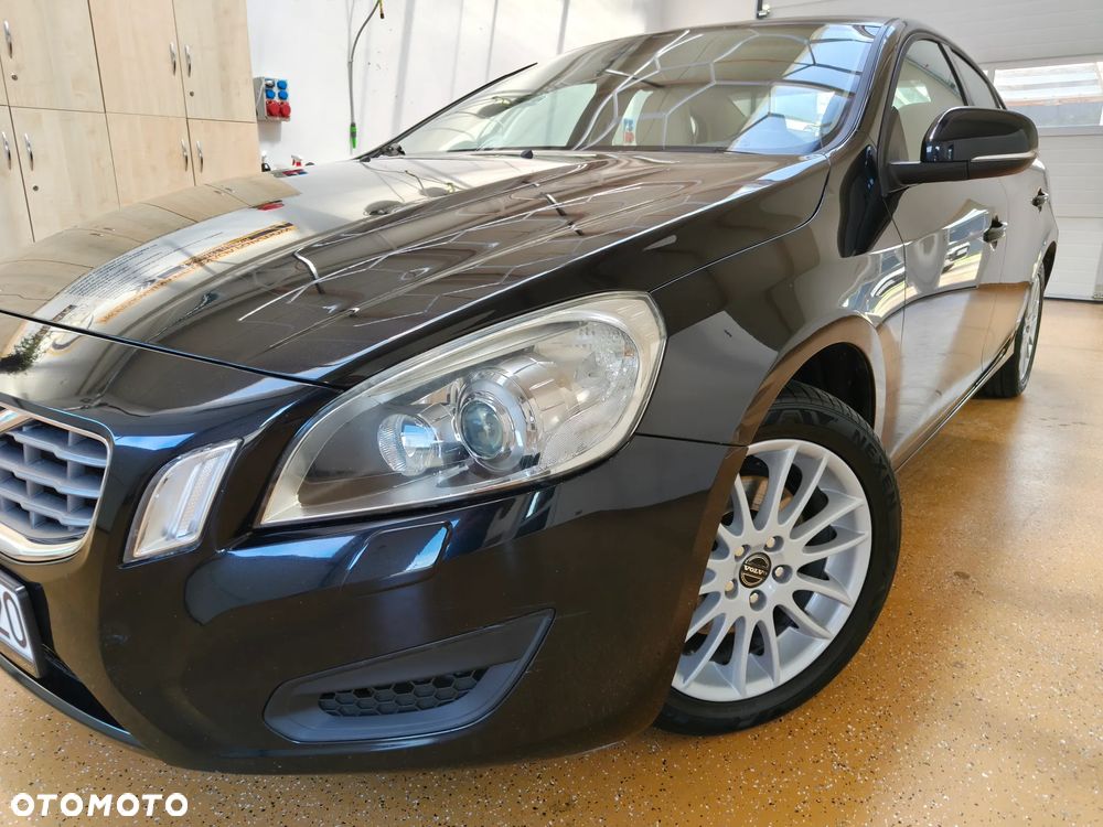 Volvo S60 T3 Edition Pro - 2