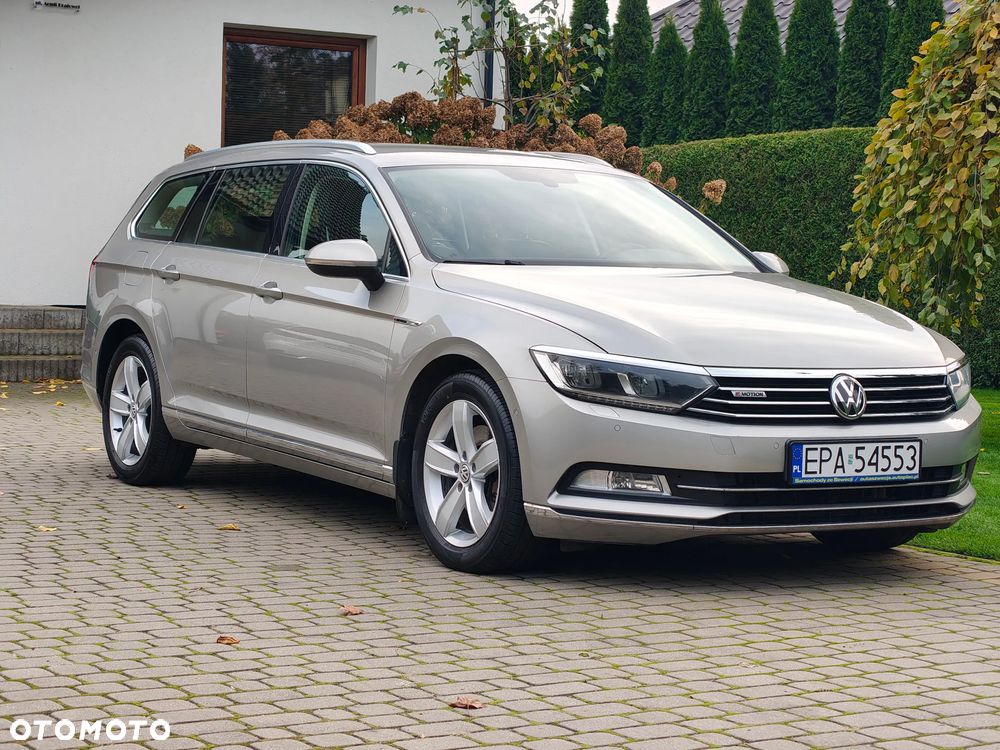 Volkswagen Passat Variant 2.0 TDI SCR 4Motion DSG Comfortline - 2