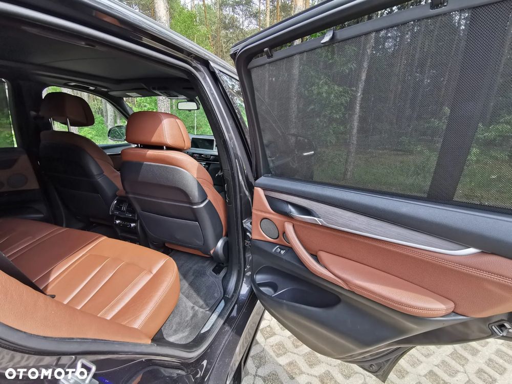 BMW X5 xDrive40d - 26