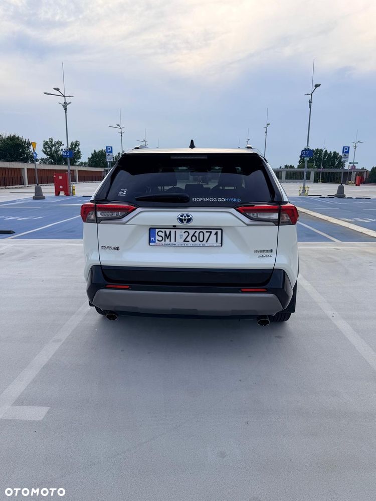 Toyota RAV4 2.5 Hybrid Black Edition by JBL 4x2 - 7