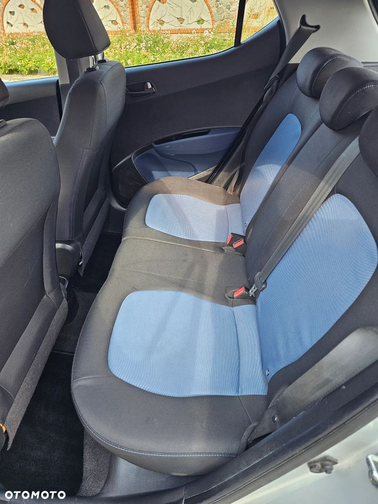 Hyundai i10 1.0 BlueDrive Premium - 14