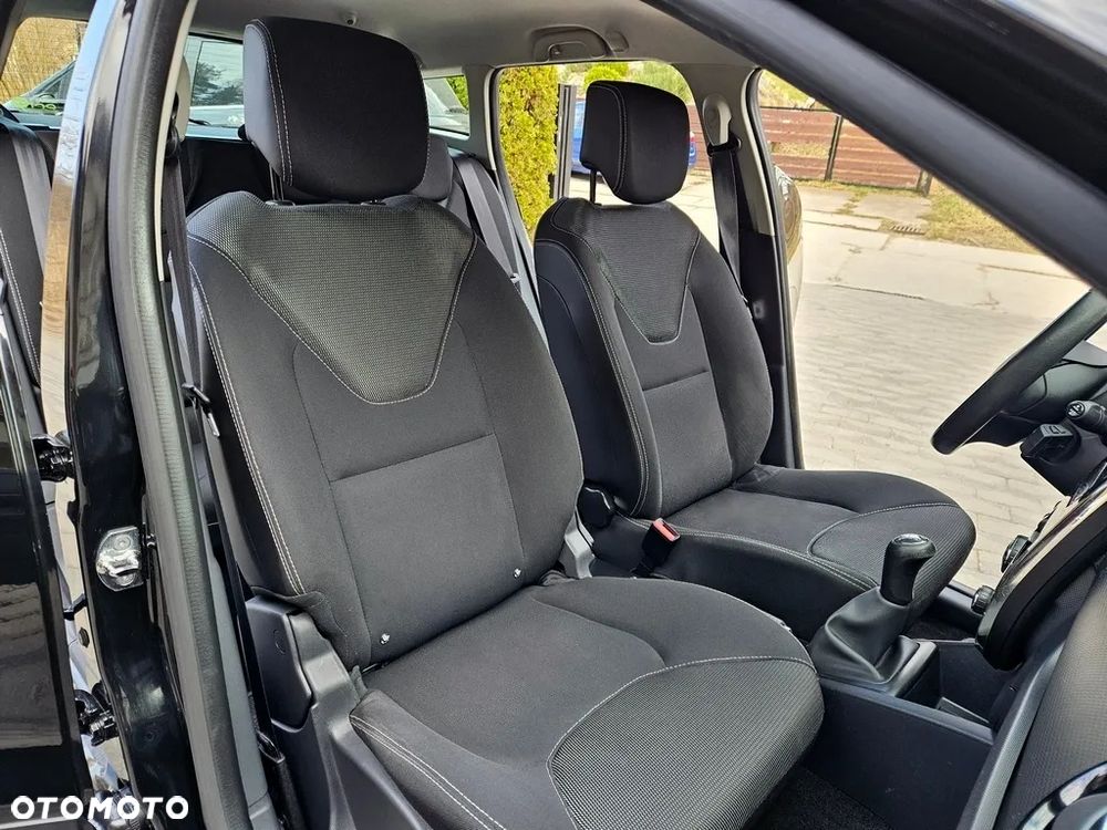 Renault Clio - 13