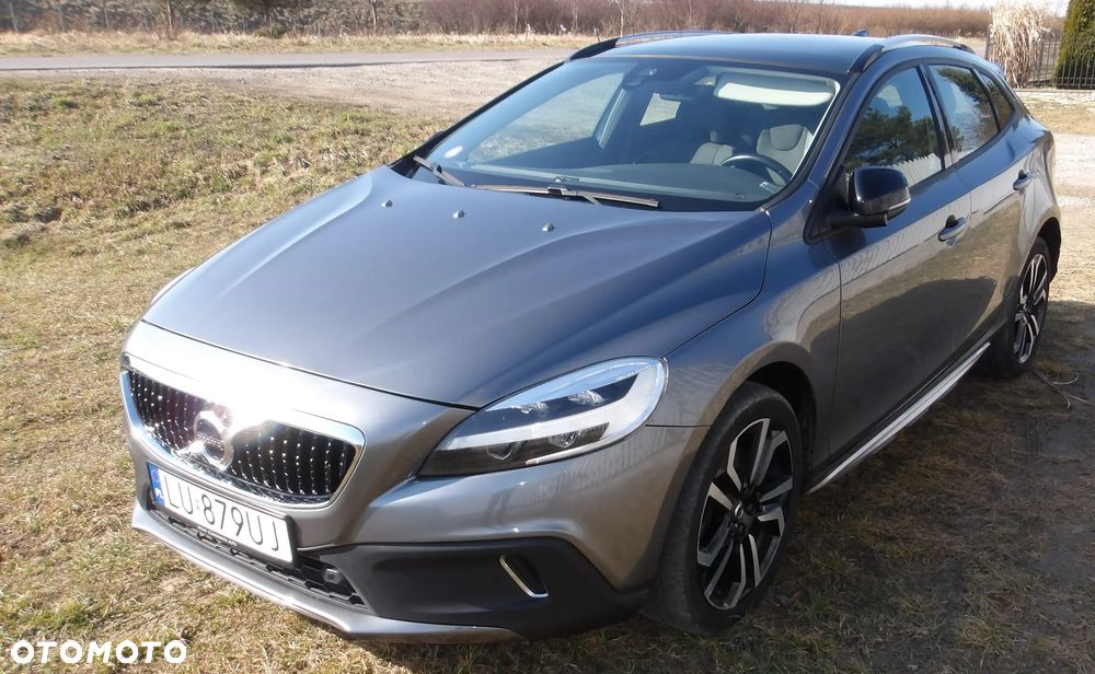 Volvo V40 T3 Drive-E Momentum - 3