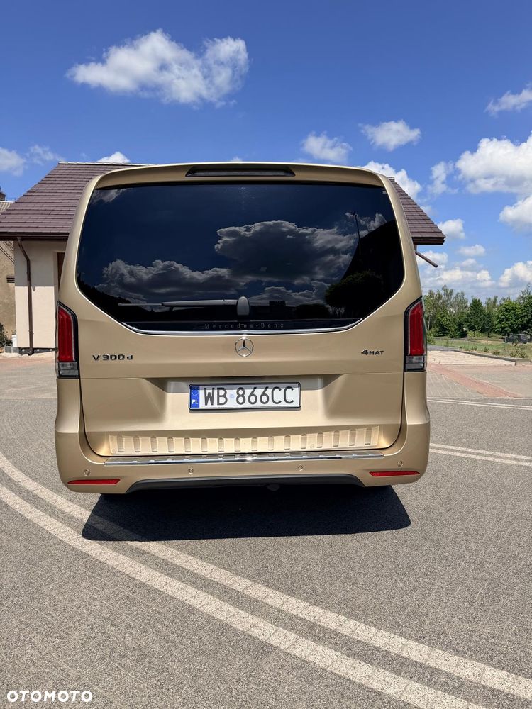 Mercedes-Benz Klasa V 300 d 4-Matic 9G-Tronic Exclusive (d³ugi) - 8