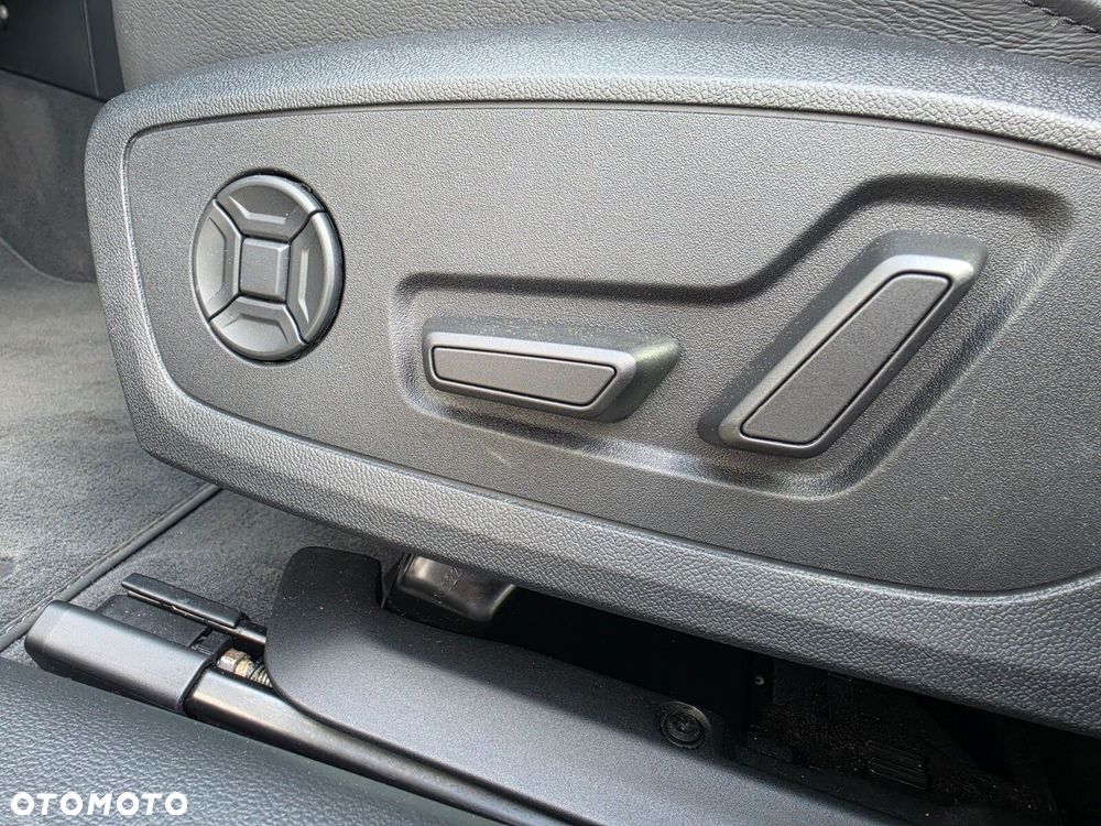 Audi A6 Avant - 21
