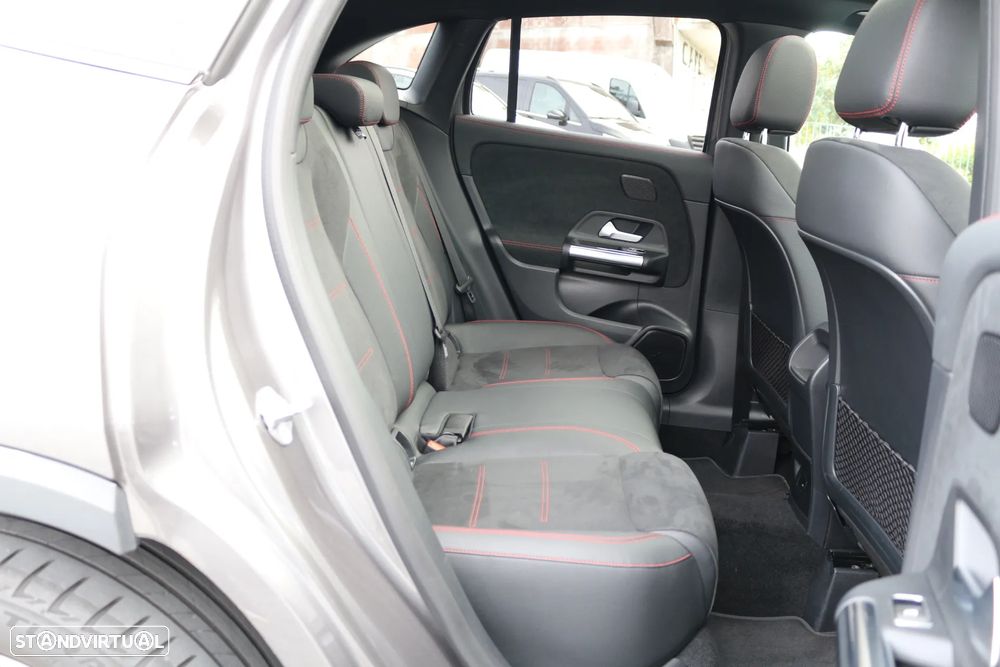 Mercedes-Benz GLA 250 e AMG Line - 40