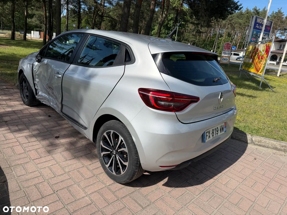 Renault Clio - 3