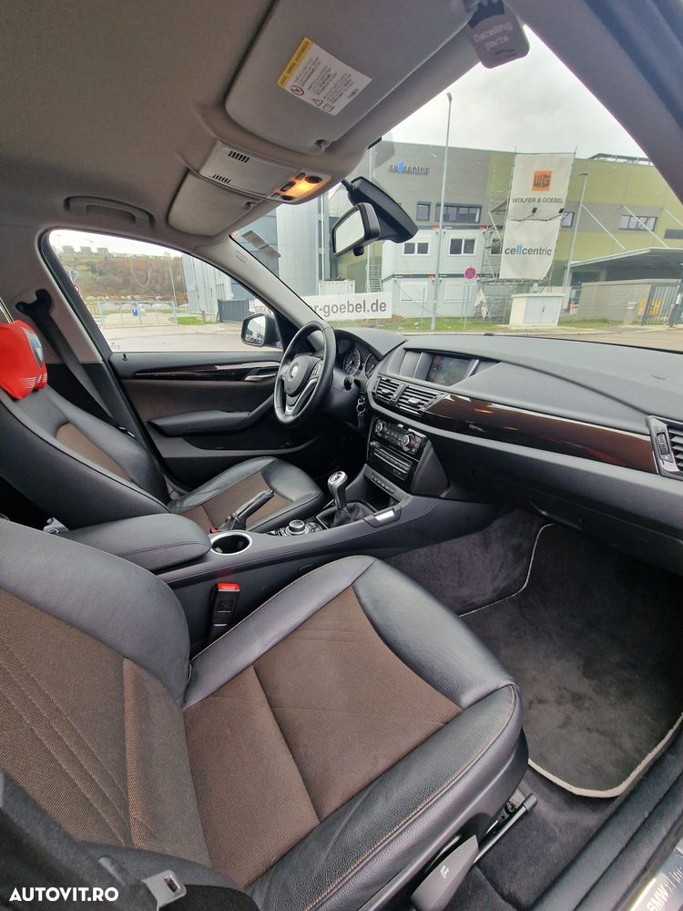 BMW X1 xDrive18d xLine - 12