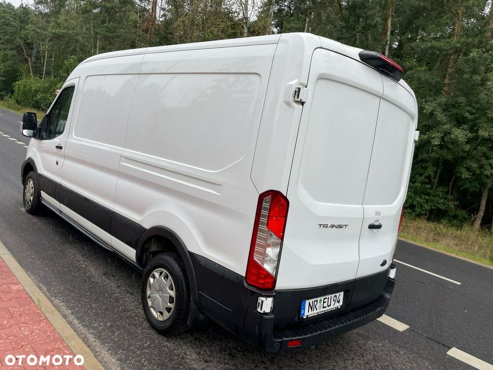 Ford Transit - 22
