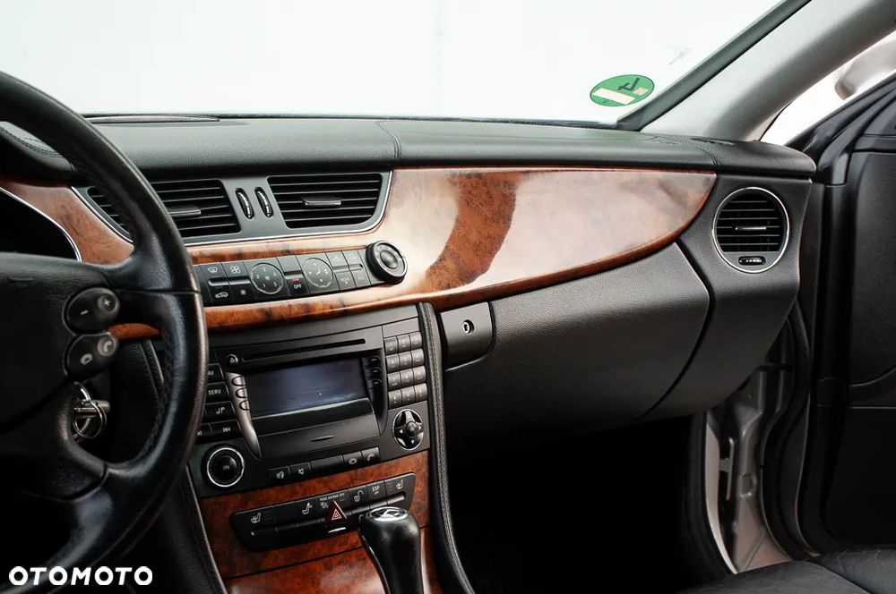 Mercedes-Benz CLS 350 7G-TRONIC - 8