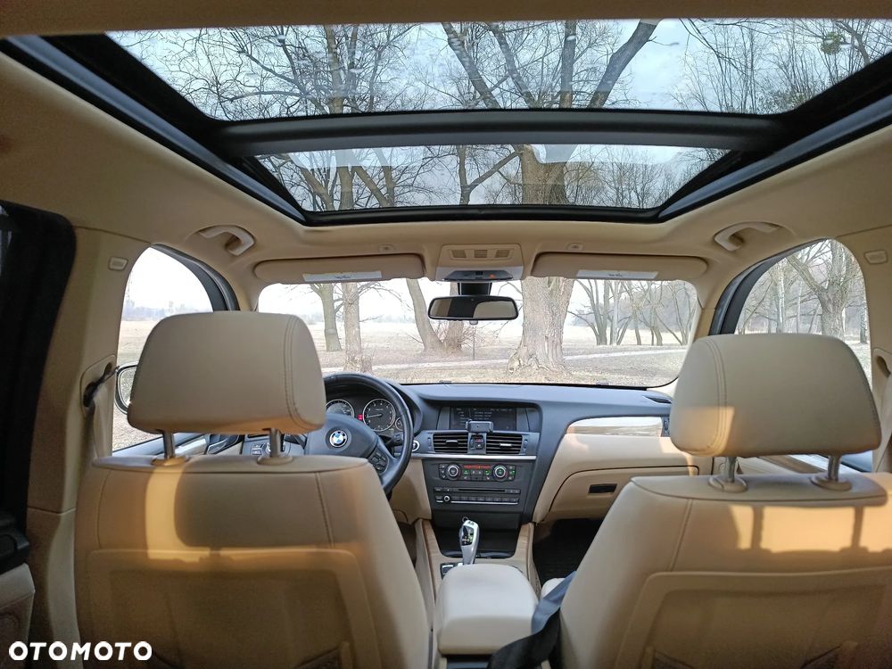 BMW X3 xDrive28i - 19