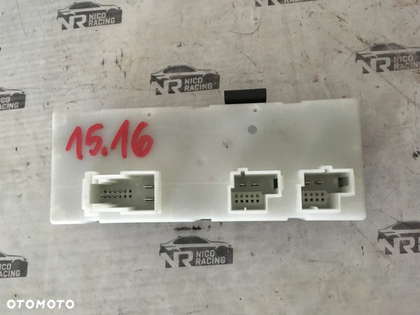 MODUŁ STEROWNIK KLAPY TYŁ BMW G11 G01 G30 7496719