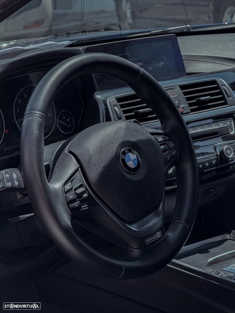 BMW 330 e iPerformance Line Sport - 9