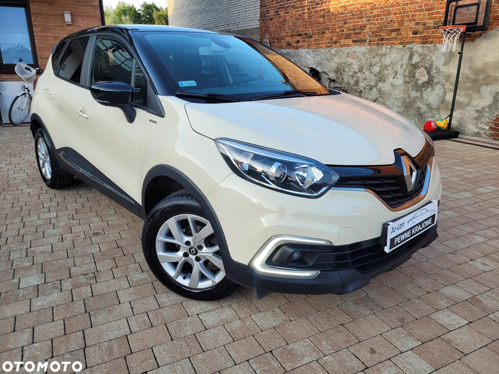 Renault Captur 0.9 Energy TCe Limited - 12