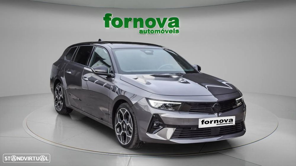 Opel Astra Sports Tourer 1.2 T GS Line - 4