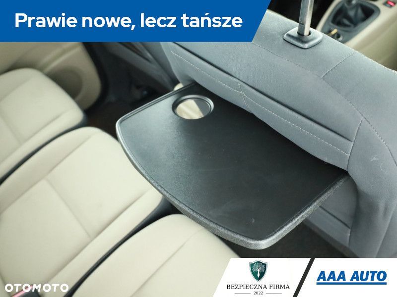 Renault Scenic - 13