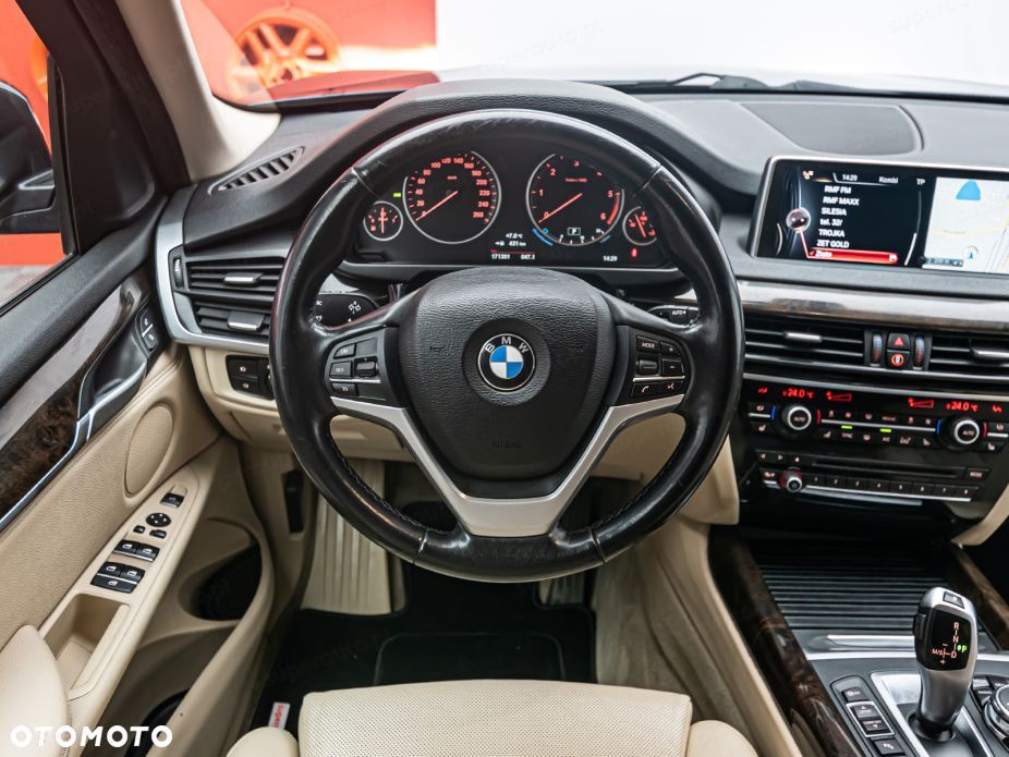 BMW X5 xDrive40d - 12