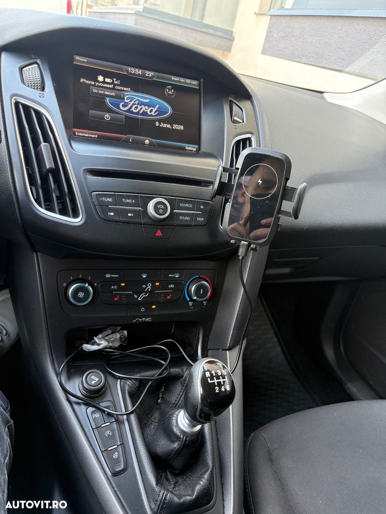 Ford Focus 1.6 TDCI DPF Titanium - 9