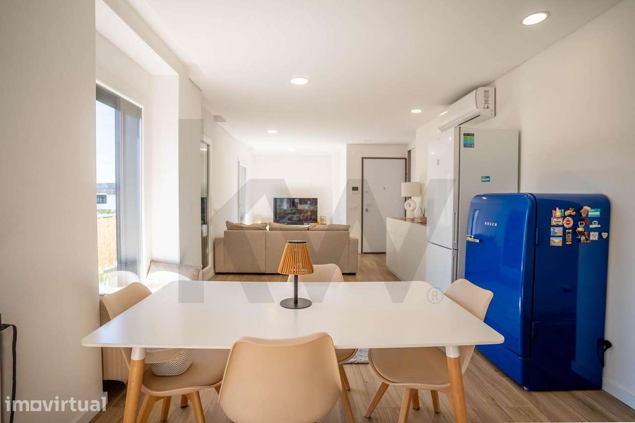 Apartamento T2 Moderno no Centro do Fundão com Vista para a Serra da E - Grande imagem: 3/47