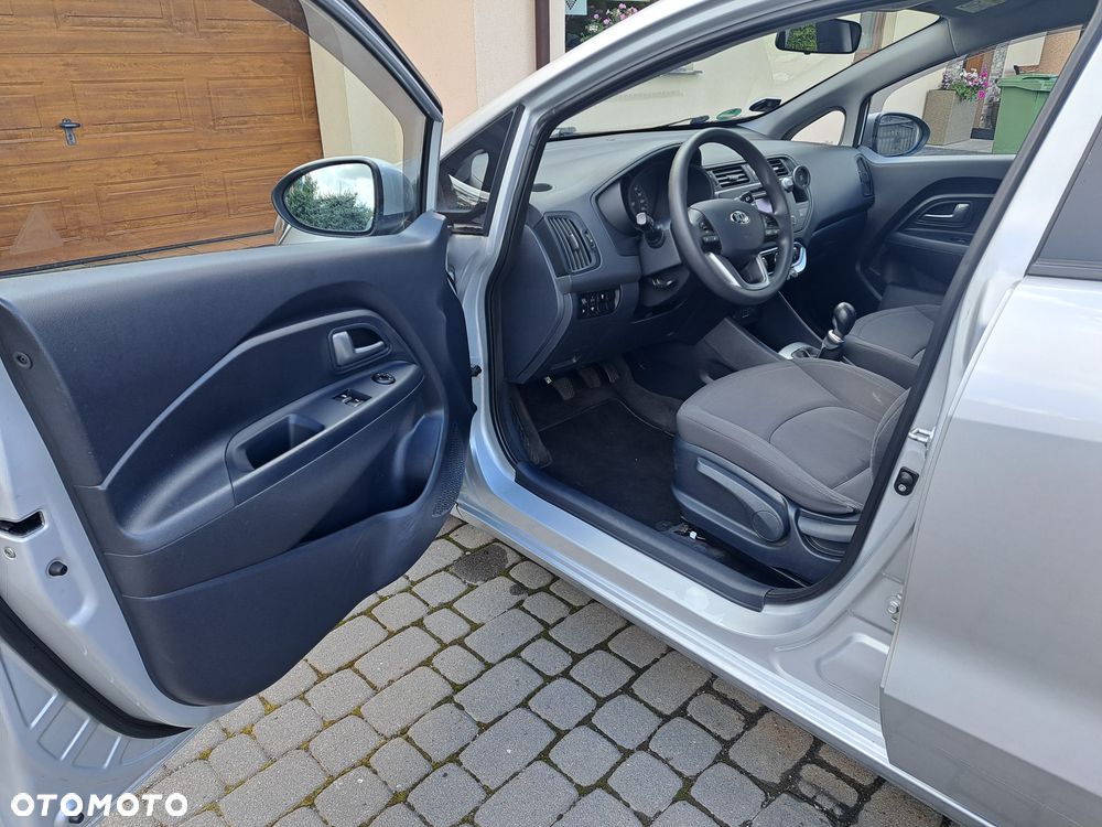 Kia Rio 1.4 Platinum Edition - 18