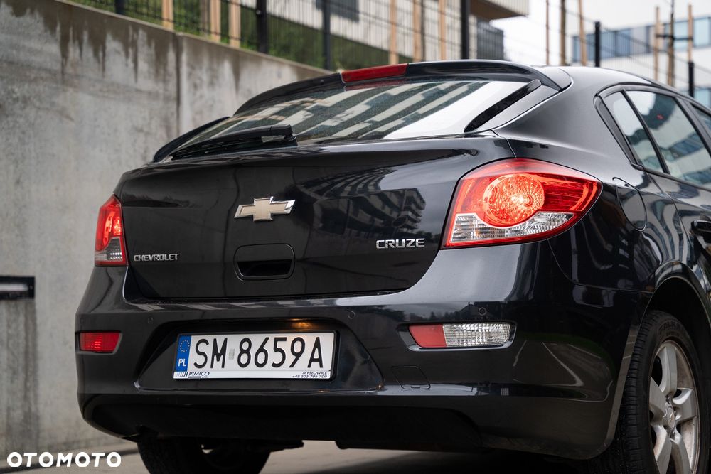 Chevrolet Cruze - 10