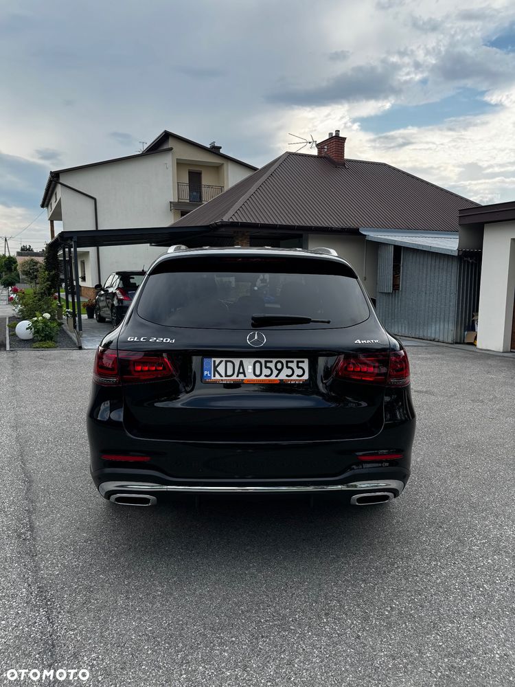 Mercedes-Benz GLC 220 d 4-Matic - 4