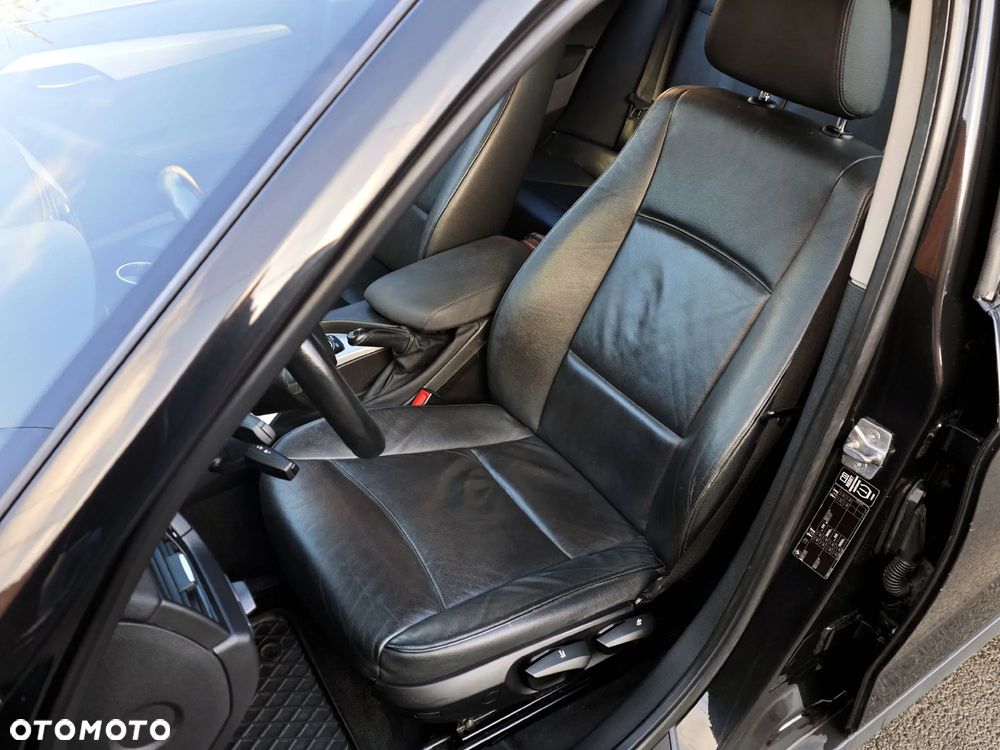 BMW X1 sDrive18d Sport Line - 6