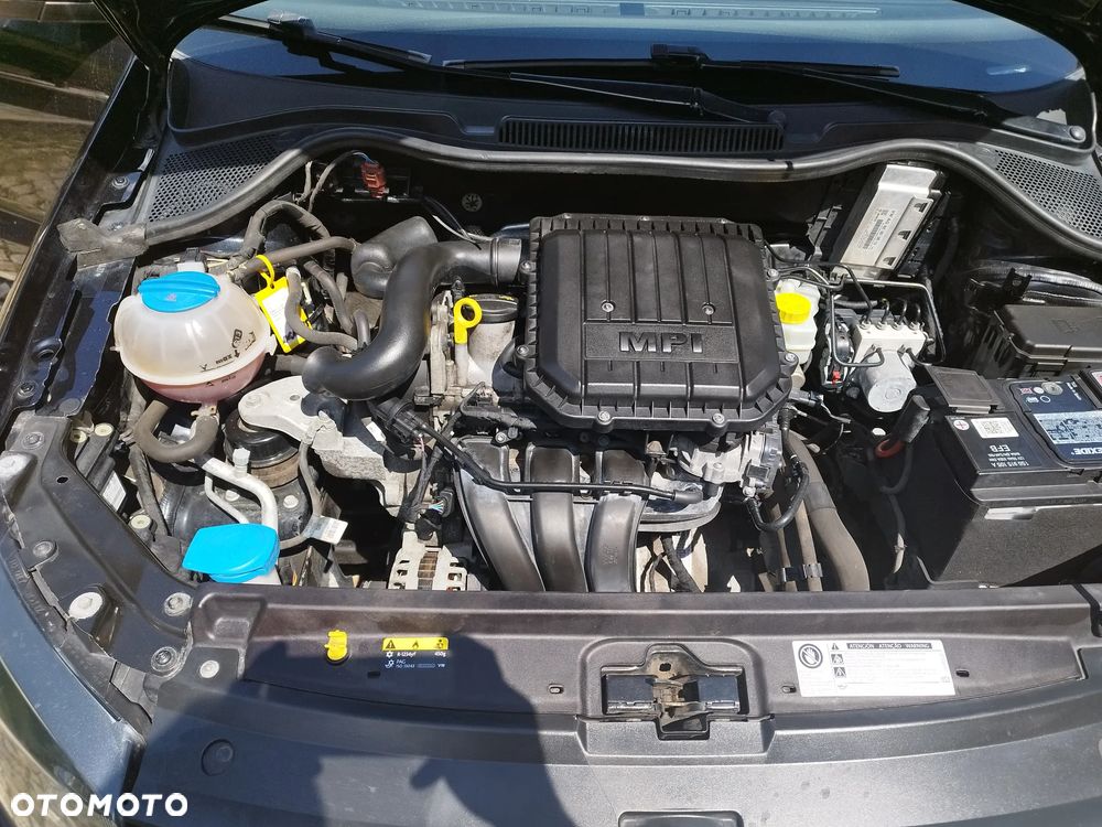 Volkswagen Polo - 13
