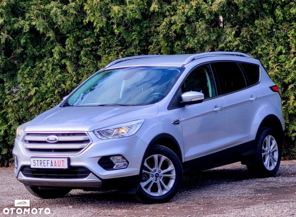 Ford Kuga - 26
