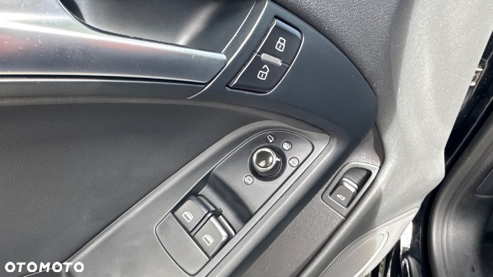 Audi A5 Coupé 2.0 TFSI Quattro - 29