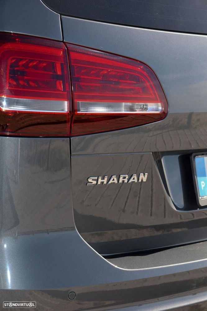VW Sharan 2.0 TDI Blue Highline DSG - 4