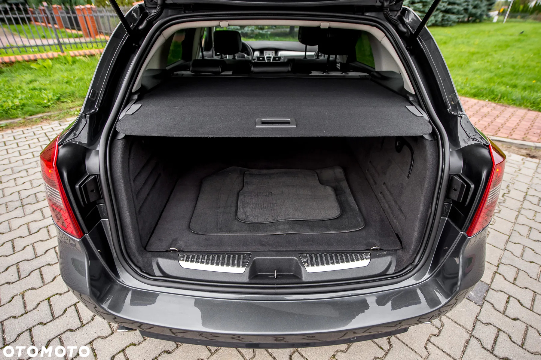 Renault Laguna Grandtour 2.0 TCe 170 GT - 32