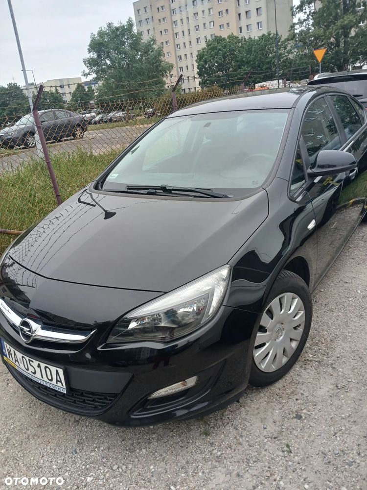 Opel Astra ver-1-6-active - 1