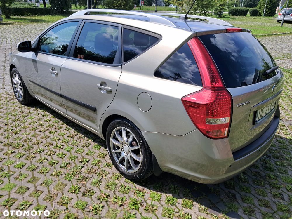 Kia Ceed 1.6 CRDi L - 5