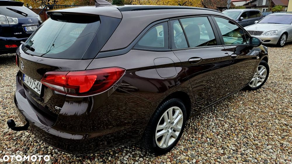 Opel Astra - 4